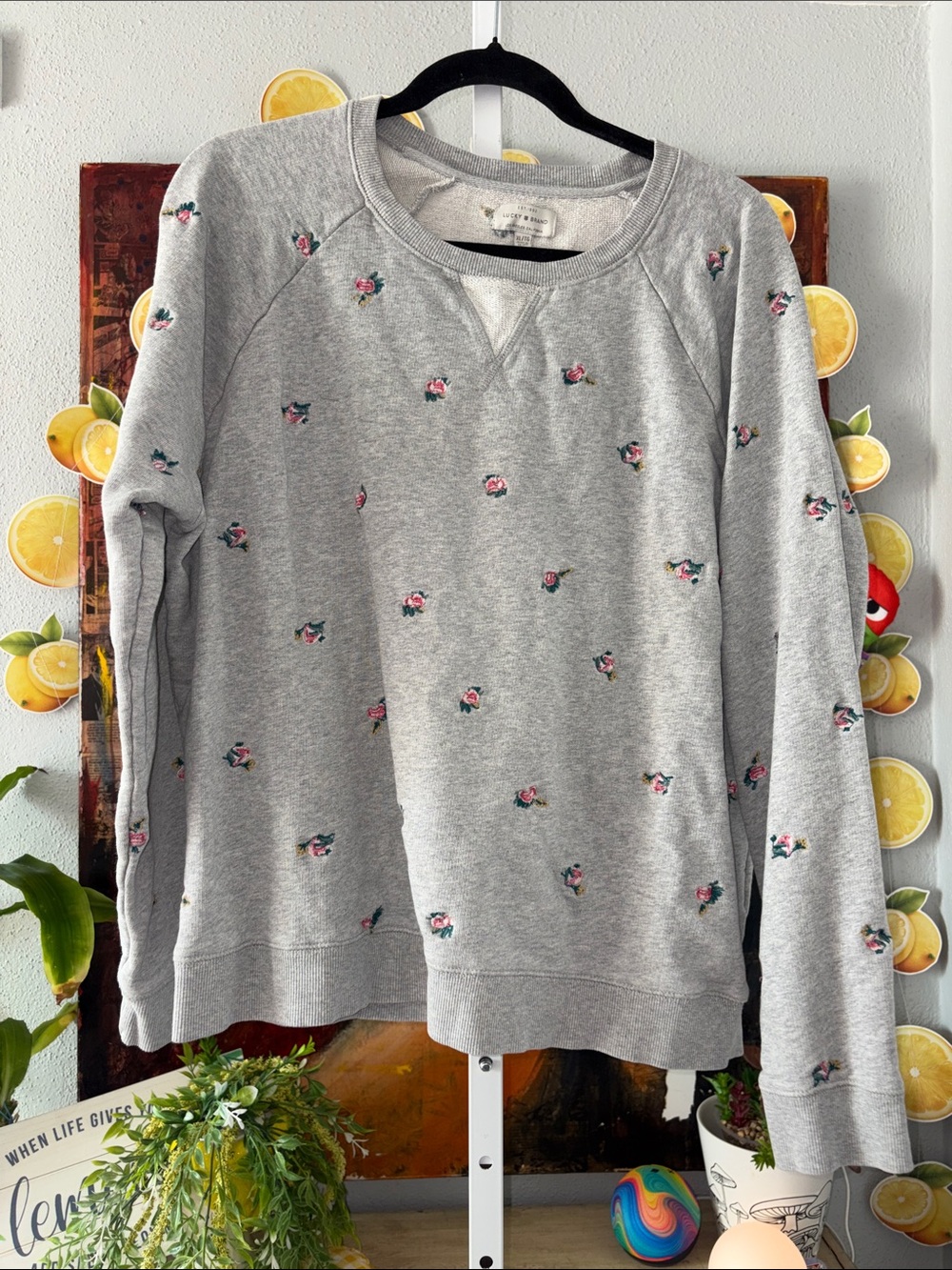 Lucky Brand Heather Gray Sweatshirt with Pink Floral Embroidery Size XL FLAW